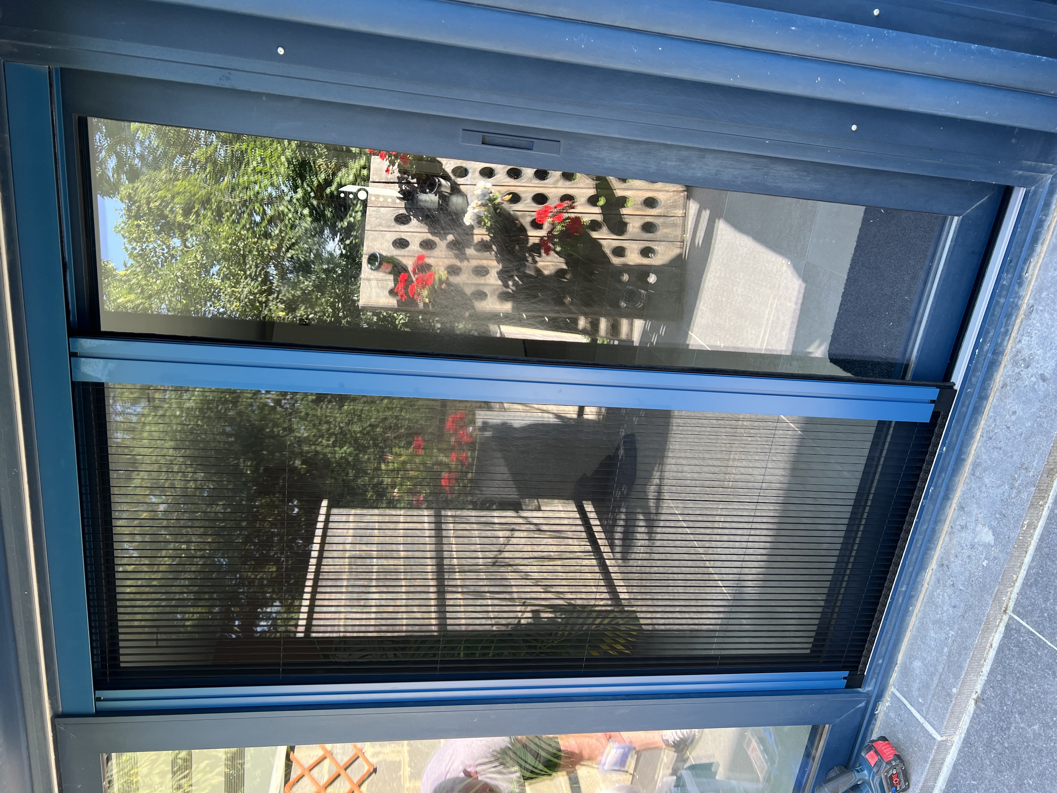 Moustiquaire sur baie vitrée anthracite double